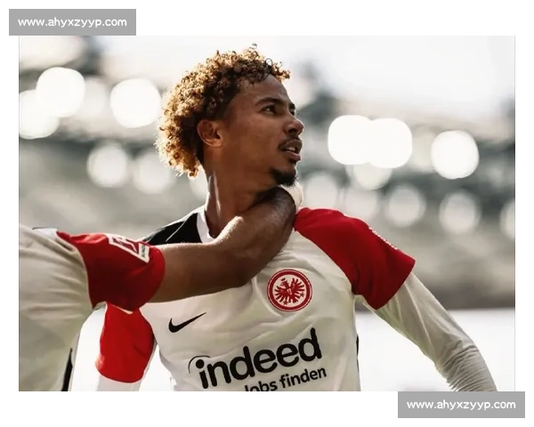 曼联加速敲定埃基蒂克转会 谈判进入最后阶段 曼联加速敲定埃基蒂克转会 谈判进入最后阶段